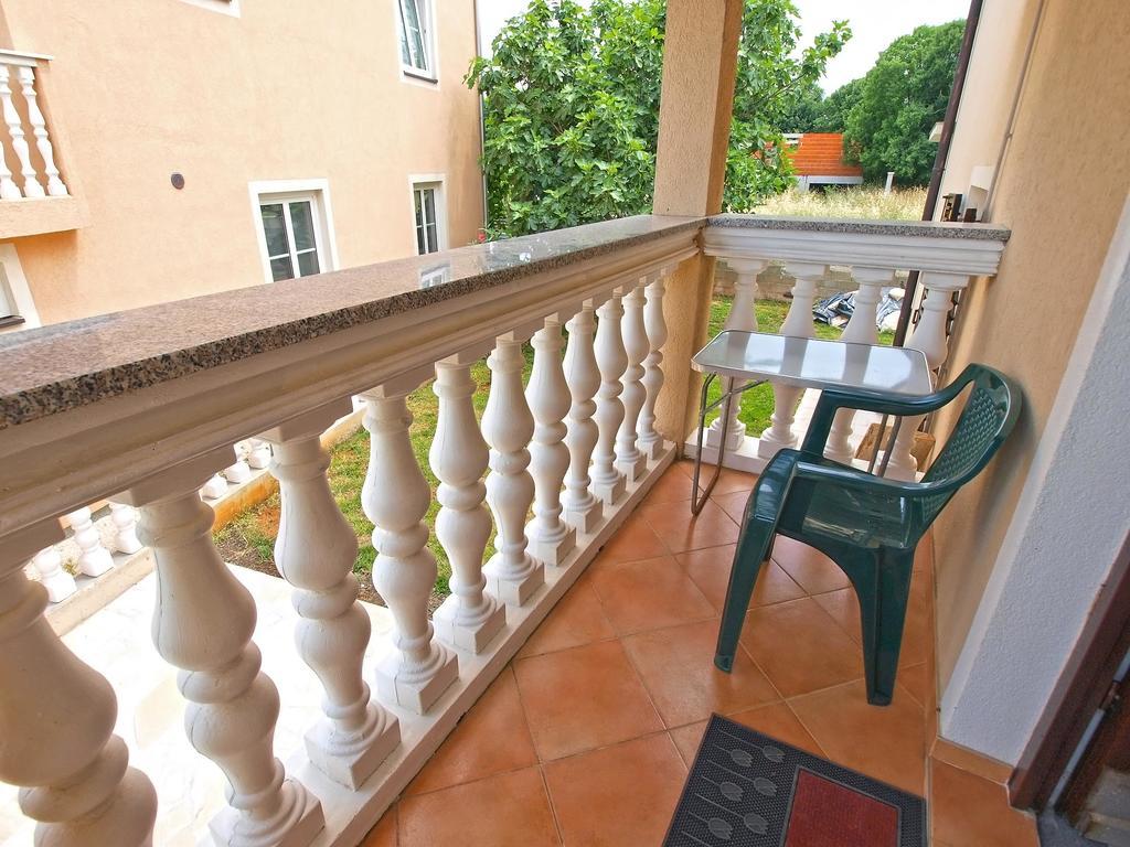 Apartments Durda 1390 Štinjan Extérieur photo