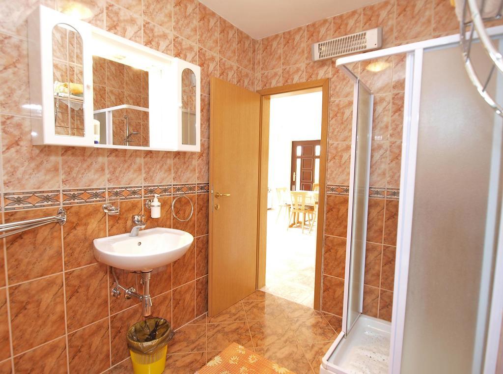 Apartments Durda 1390 Štinjan Extérieur photo
